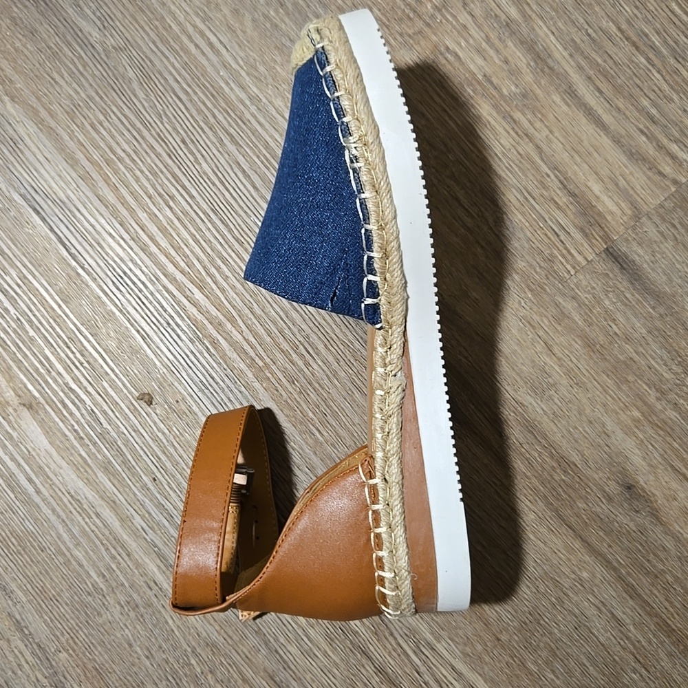 a.n.a shoes brand new in box size 7.5 never been worn